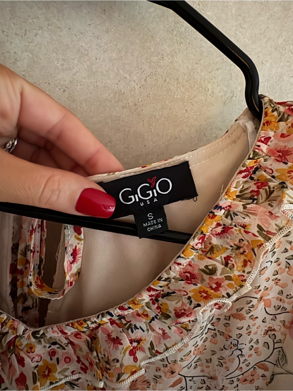 GIGIO Floral Ruffle Dress in Pink and Cream - Picture 3 of 4